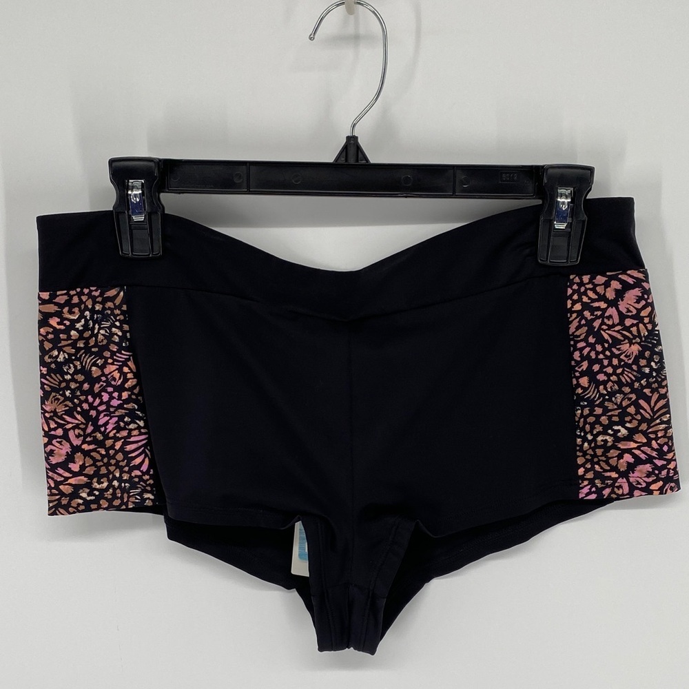 Roxy Shorty Bike Bottom NWT XL Black and Pink